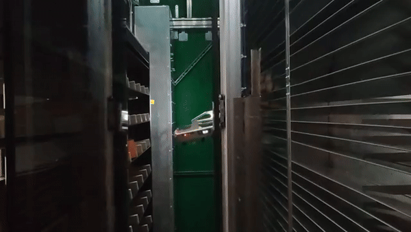 Automatisches Kommissioniersystem von Tintenfuzzy - Vollautomatische Lagerung und Kommissionierung